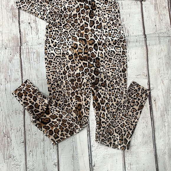 Women’s Stretch Animal Print Velvet Long Sleeves Jumpsuit - Picture 5 of 10